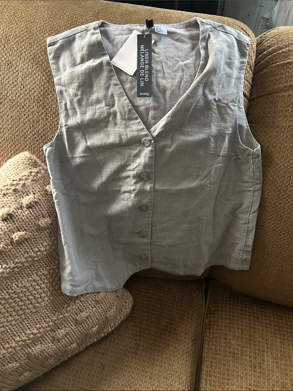 H&M Linen Blend Sleeveless Button-Front Top - Light Gray